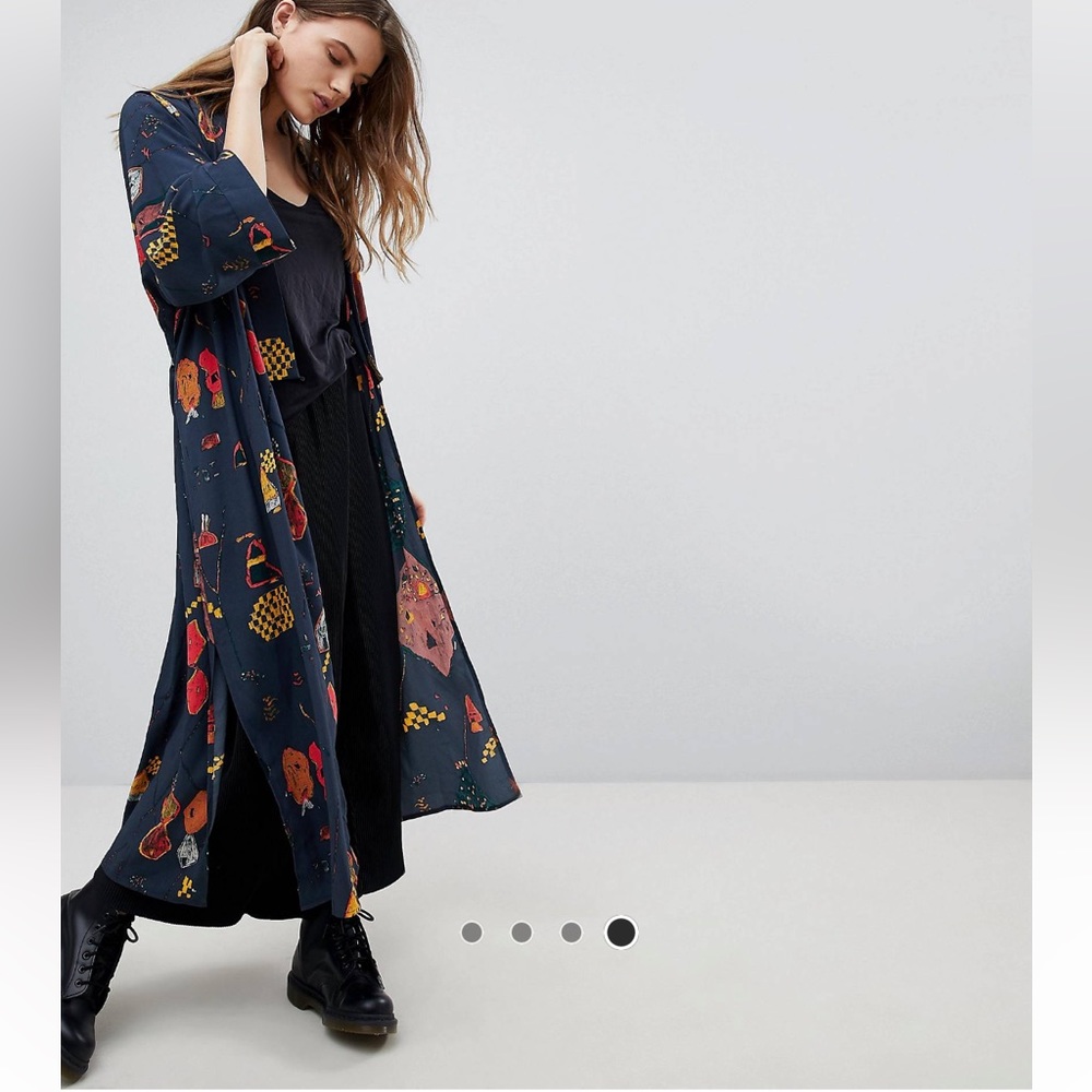 Weekday Kimono - Picture 4 of 6